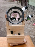 Telescopul privit din fata - click pentru poza mare