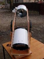 Telescopul privit de deasupra - click pentru poza mare